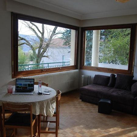 Spacious Home At The Heart Of Saint Ismier Bagian luar foto
