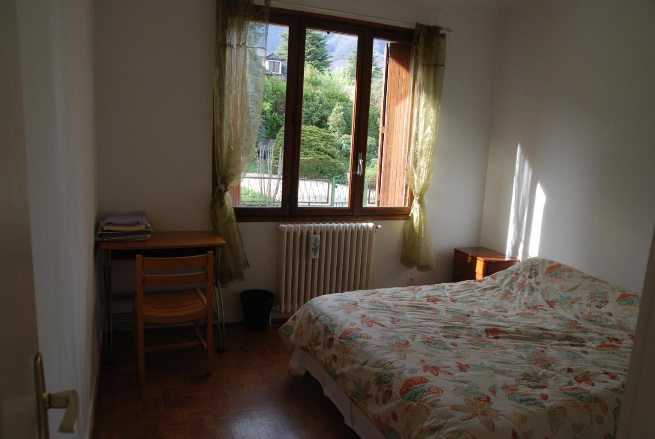 Spacious Home At The Heart Of Saint Ismier Bagian luar foto